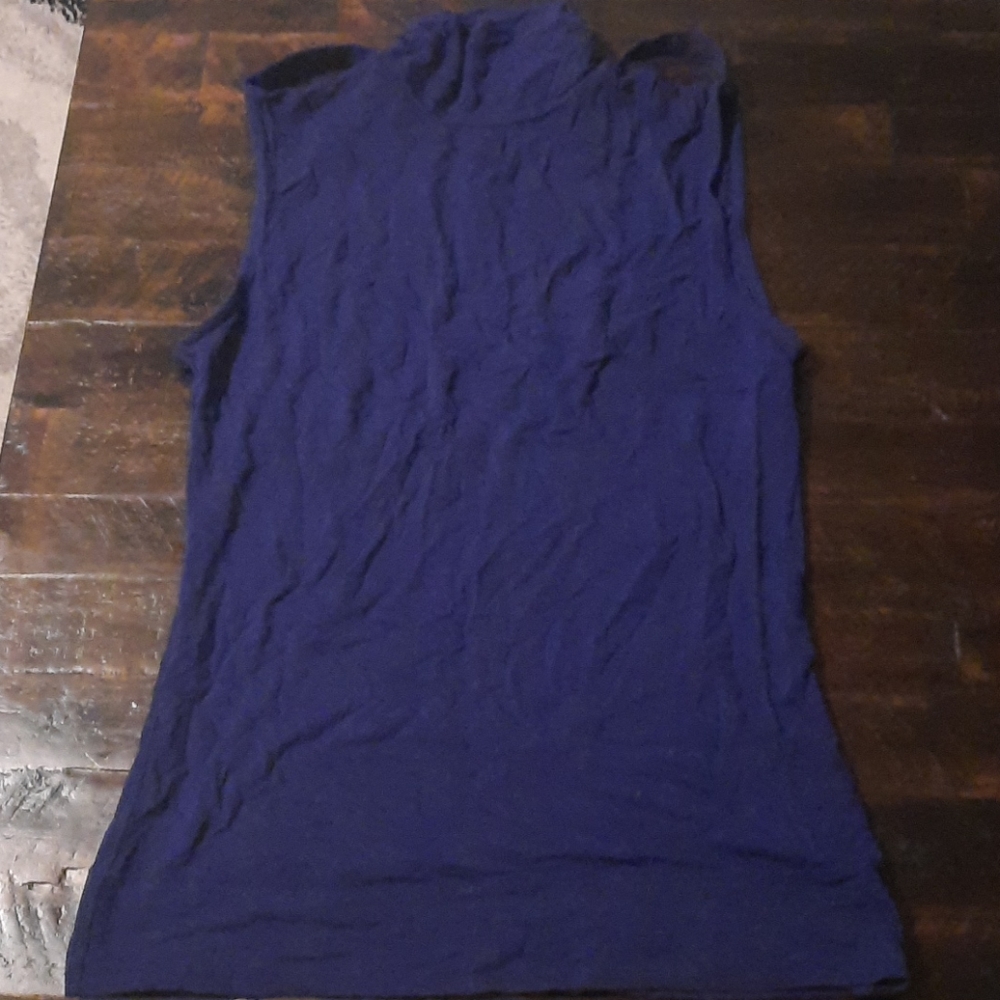 High neck tank